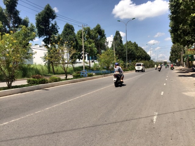 Bán đất đường số 6, số 7 khu dân cư Hồng Phát khu A hướng đông nam, tây bắc