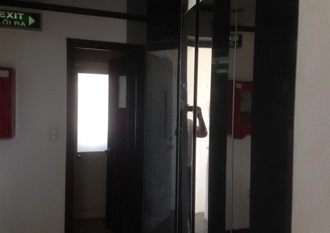 Tòa nhà mặt tiền 262A Nam Kỳ Khởi Nghĩa, quận 3. A. Minh 090.308.1134