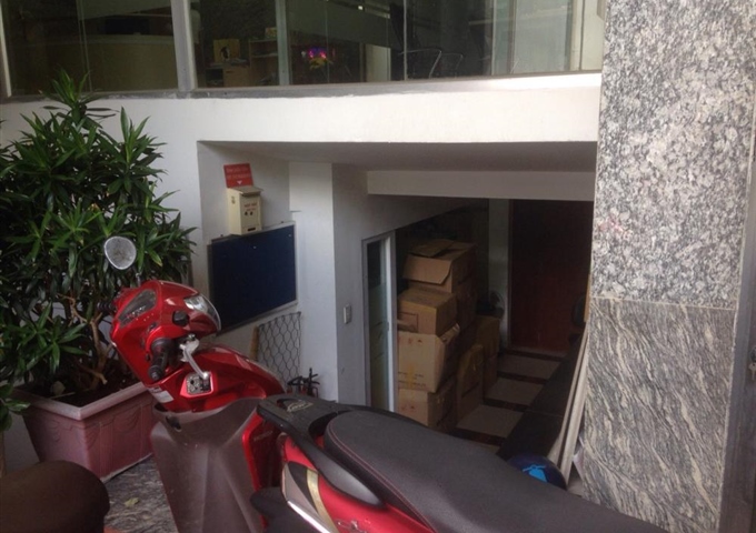 Tòa nhà mặt tiền 262A Nam Kỳ Khởi Nghĩa, quận 3. A. Minh 090.308.1134