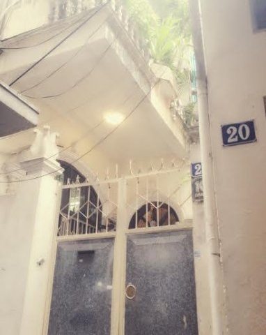 Chính chủ bán nhà 171 Đặng Tiến Đông, sổ đỏ 71m2 x 3 tầng, giá cực rẻ, vị trí tốt, gần mọi tiện ích