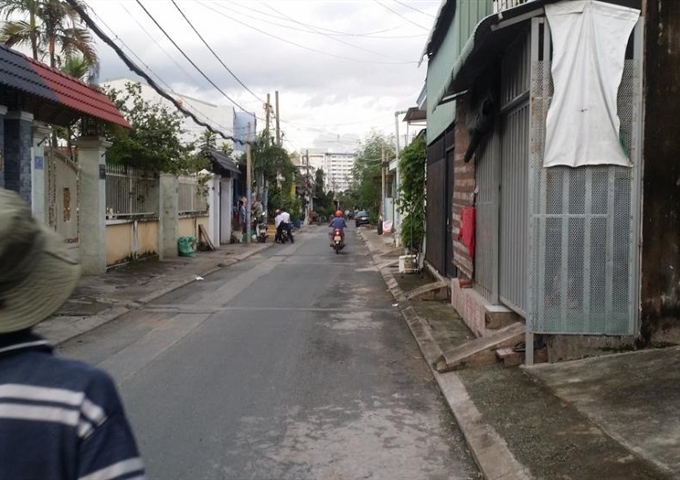 Bán hẻm 109 đường Số 8, P. Linh Xuân, Q. Thủ Đức, LH: 0906338387