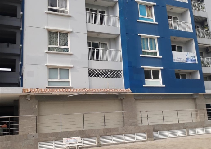 Bán căn hộ tầng trệt, 3.5tỷ chung cư Carina Plaza Võ Văn Kiệt, quận 8, LH 0902861264