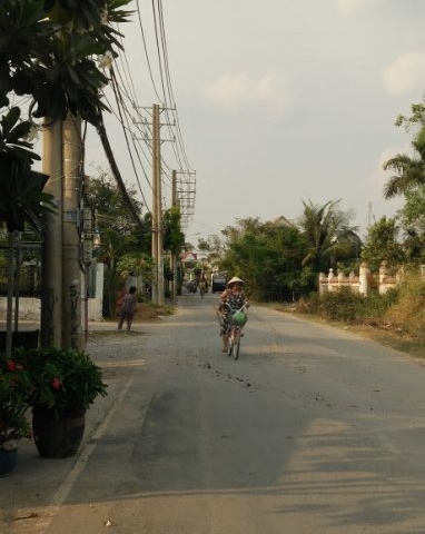 Đất Mekong Phú Hữu q9 2 mặt tiền thông với 970