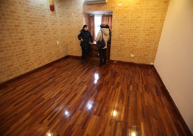 Chính chủ cần bán căn vòm penthouse 176m2, sửa chữa đẹp, kèm nội thất, CT4 Mỹ Đình Sudico. Miễn TG