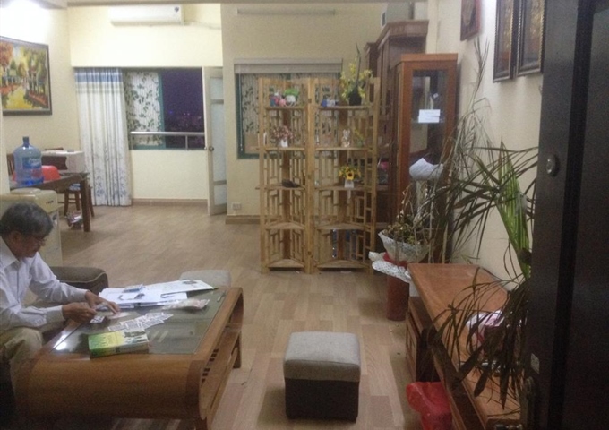 Bán chung cư 671 Hoàng Hoa Thám, DT: 75 - 85m2, giá 36 tr/m2, có TL: 0919242689