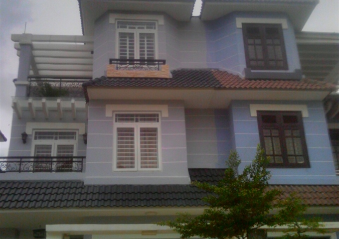 Bán gấp căn biệt thự khu dân cư Khang An 8x21m hướng Đông Nam nhà hoàn thiện giá rẻ