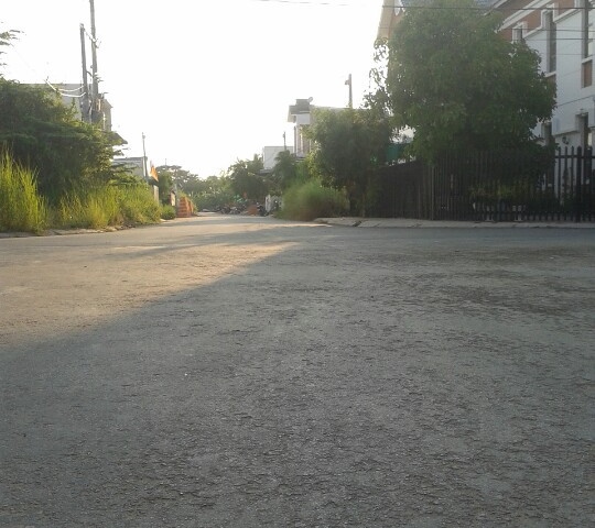 Bán nền hai mặt tiền KDC Sao Mai Đường Ỷ Lan & Lê Hoàn, Phường Bình Khánh, TP Long Xuyên, An Giang