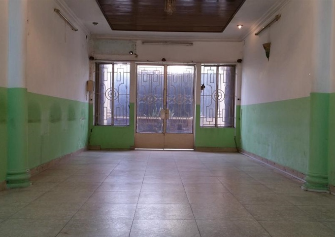 Cho thuê nhà 113 Nguyễn Thái Bình, Quận 1. DT: 356m2. 5 tầng. Giá 60tr/tháng. LH: 0909896883