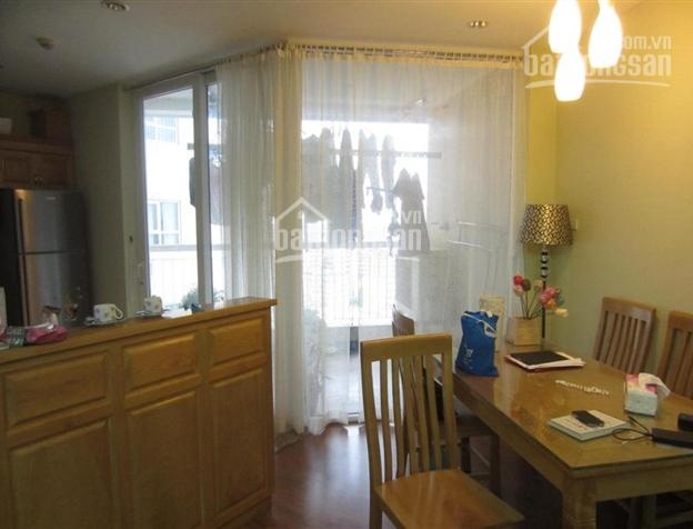 Cho thuê căn hộ tầng 8, tòa CTM Complex 139 Cầu Giấy