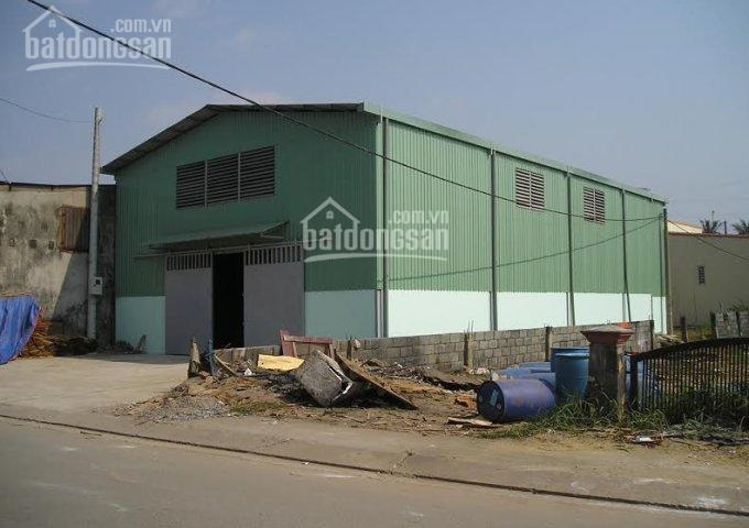 Cho thuê nhà xưởng sau lưng KCN Nam Tân Uyên 400m2 - 15 tr/tháng