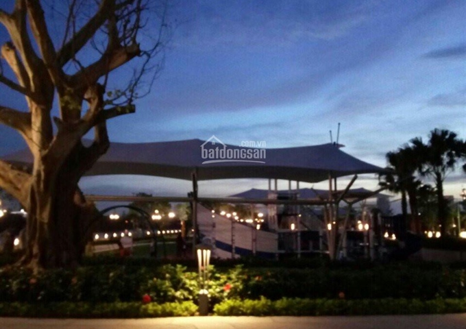 Bán căn Landmark Plus 2PN giá 3 tỷ 850 view nội khu và quận 2