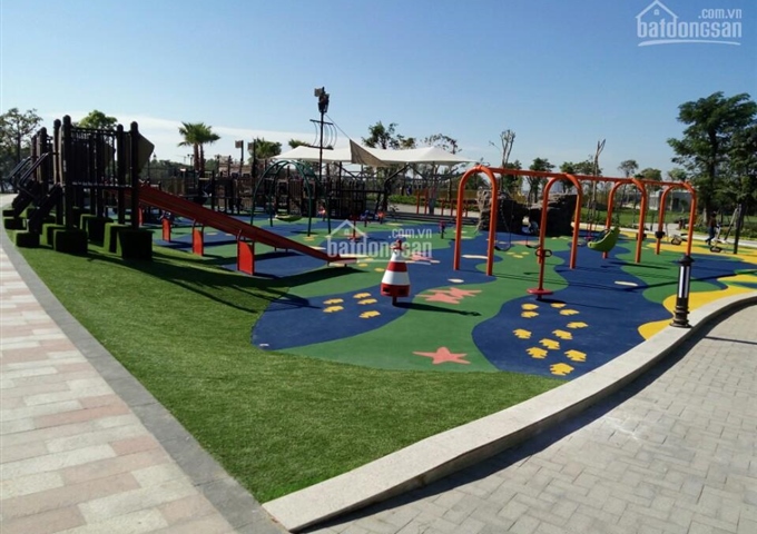 Bán căn Landmark Plus 2PN giá 3 tỷ 850 view nội khu và quận 2