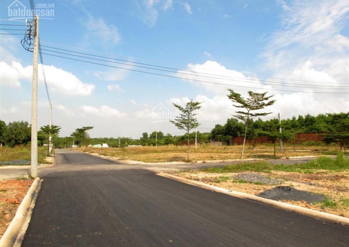 Bán đất ngay trung tâm Thị xã Đồng Xoài gần trường huấn luyện công an,3,5tr/m2, gọi ngay 0908434268