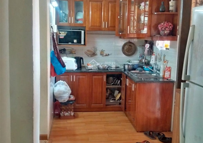 Chính chủ bán căn hộ tập thể tầng 4, G3A Thành Công, Nguyên Hồng