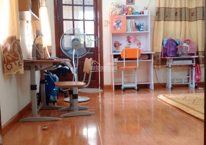 Chính chủ bán căn hộ tập thể tầng 4, G3A Thành Công, Nguyên Hồng