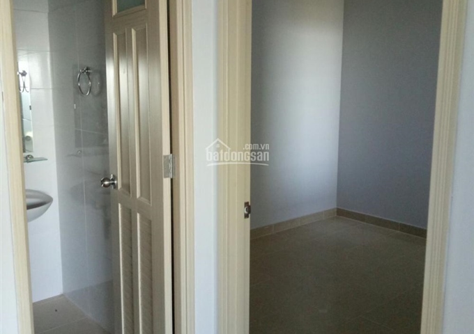 Cho thuê căn hộ Hoàng Quân, gần chợ Bình Điền, 70m2, 2PN, 2WC 4tr/tháng