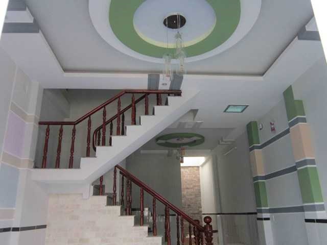 Bán nhà ngay chợ Tân Phước Khánh, Tân Uyên sổ hồng riêng, trả góp qua ngân hàng Lh 0983744879