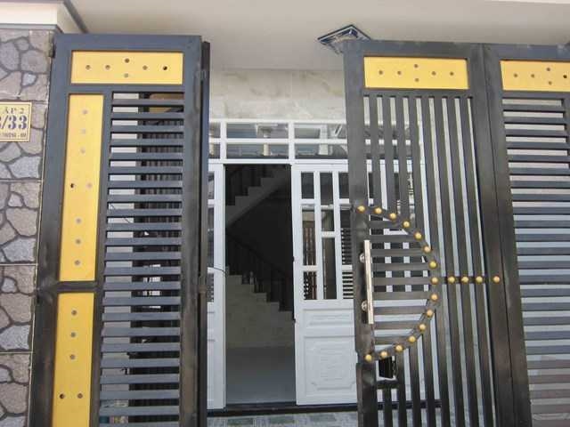 Bán nhà ngay chợ Tân Phước Khánh, Tân Uyên sổ hồng riêng, trả góp qua ngân hàng Lh 0983744879