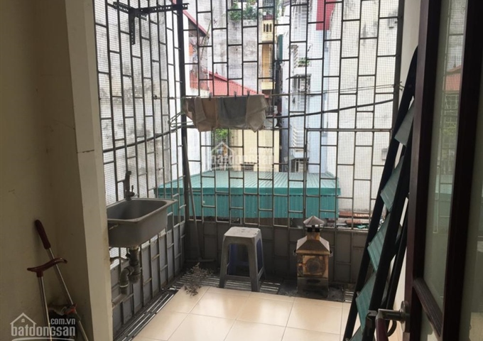 Cho thuê căn hộ tập thể khu Hồ Đắc Di - Xã Đàn