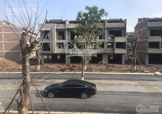 Cần bán chính chủ lô nhà phố Thủy Nguyên số 72, 100m2, hướng Nam, giá 5.5 tỷ, bao phí chuyển tên