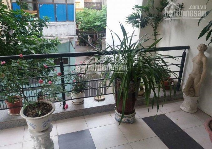 Bán nhà ngõ 228 Lê Trọng Tấn cách 50m, gần BV Bưu Điện, tiện mở phòng khám, công ty, 86m2, 75 tr/m2