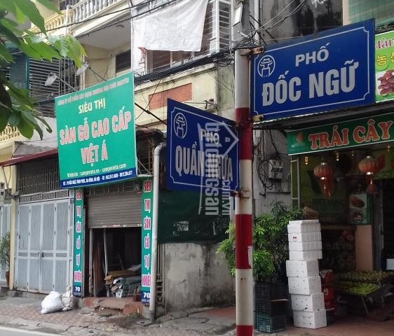 Chính chủ cần bán nhà mặt phố 70 Đốc ngữ: 62 m2x4 T, 1 mặt phố 2 mặt ngõ Nở hậu. Giá 8.8 tỷ