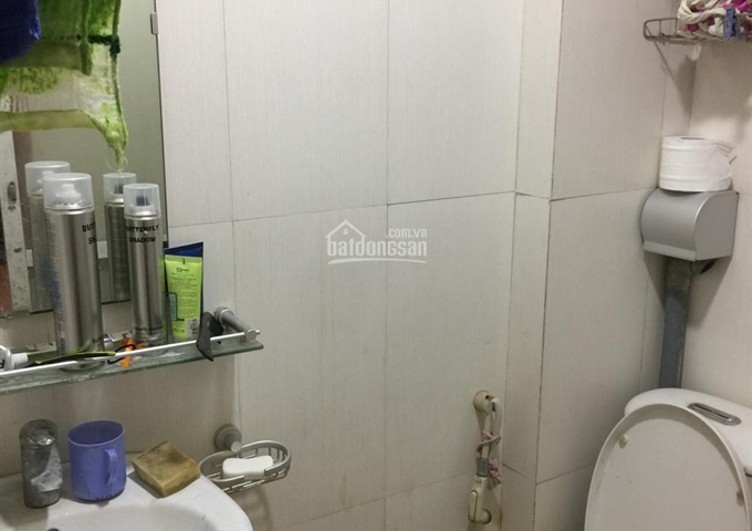 Bán tập thể tầng 3 Vọng Đức, Hoàn Kiếm, sổ đỏ 49m2, sử dụng 65 m2, giá 2.5 tỷ