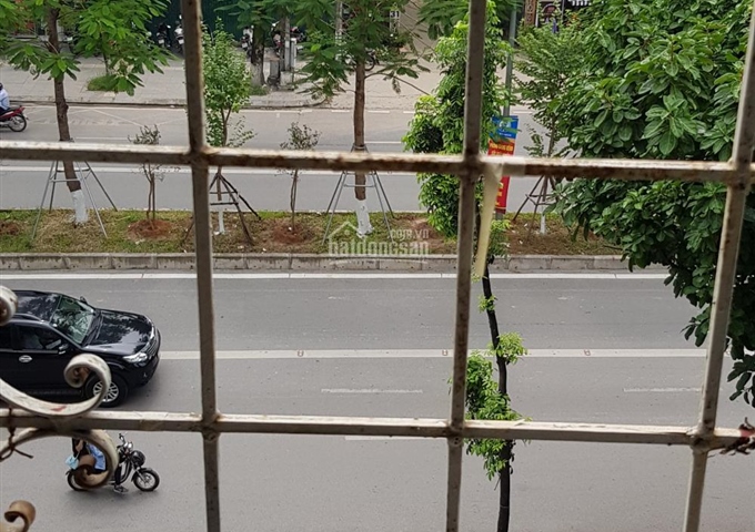 Cho thuê căn hộ tập thể K1 Thành Công, Láng Hạ 02 PN, 01 PK 6 triệu