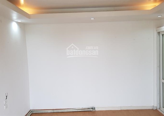 Cho thuê căn hộ tập thể K1 Thành Công, Láng Hạ 02 PN, 01 PK 6 triệu