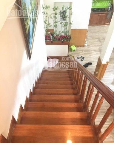 Bán nhà đầu ngõ đường Giáp Bát gần nhà thờ Làng Tám, KD tốt, ô tô vào nhà, giá từ 2,4 tỷ đến 6.3 tỷ