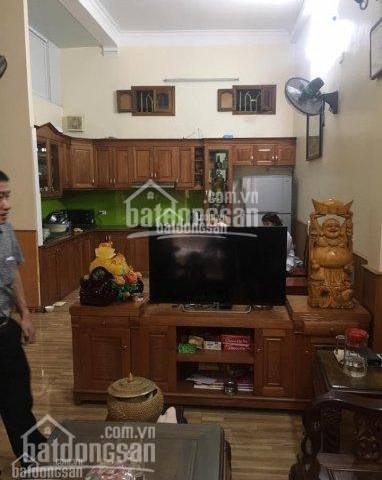 Bán nhà đầu ngõ đường Giáp Bát gần nhà thờ Làng Tám, KD tốt, ô tô vào nhà, giá từ 2,4 tỷ đến 6.3 tỷ