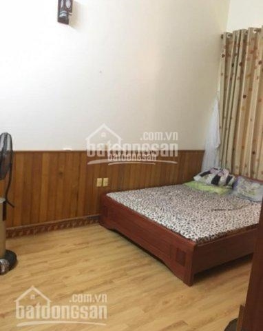 Bán nhà đầu ngõ đường Giáp Bát gần nhà thờ Làng Tám, KD tốt, ô tô vào nhà, giá từ 2,4 tỷ đến 6.3 tỷ