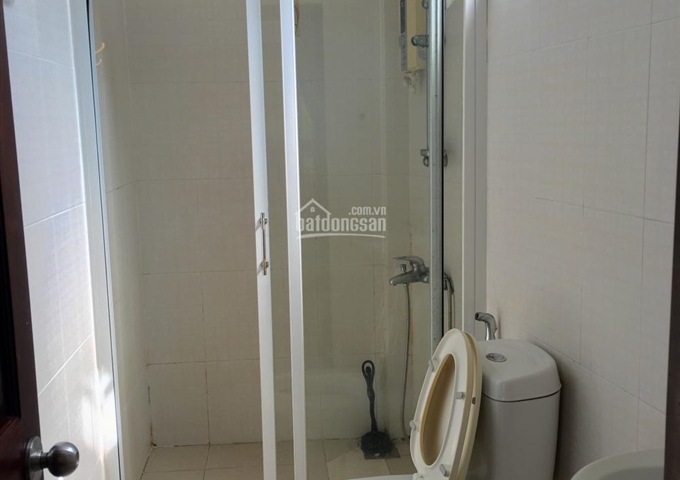 Phòng cao cấp, sân vườn, 2 mặt tiền thoáng mát, an ninh, gần Quận 1 cho thuê