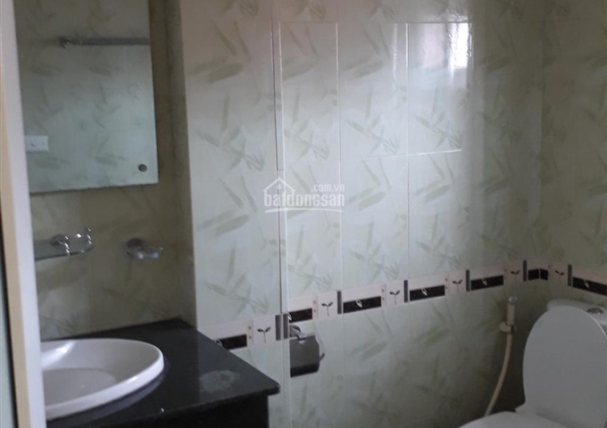 Bán nhà số 5 ngõ 95 phố Cự Lộc, Thanh Xuân, 33m2 x 2,5 tầng. Giá rẻ