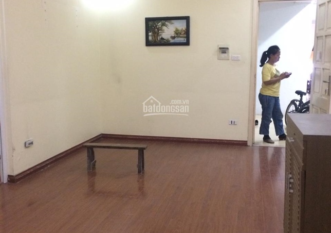 Chính chủ bán căn hộ tòa nhà N2C mặt đường Hoàng Minh Giám, 62m2