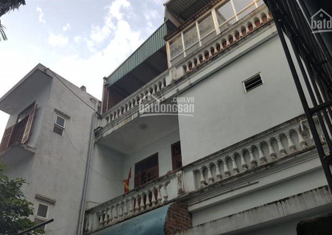 Bán nhà riêng 3 tầng cũ tại ngõ 275 Âu Cơ, Quảng An, Tây Hồ, Hà Nội