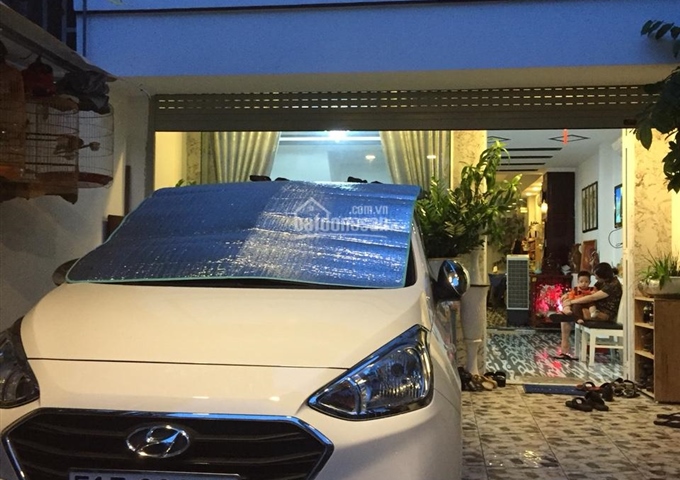 Cần bán nhà đẹp lung linh nằm đường Dương Cát Lợi, Nhà Bè, DT 5x20m, 3 lầu, gara xe hơi. Giá 4,2 tỷ