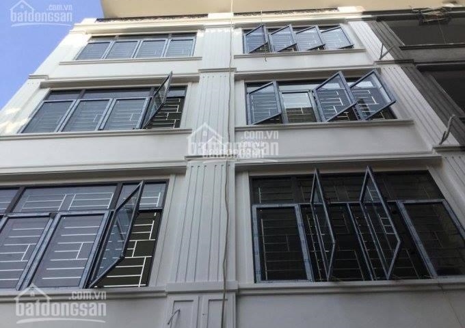 Bán nhà ngõ 1043 Giải Phóng, Hoàng Mai, ôtô vào nhà, giá 3.9 tỷ