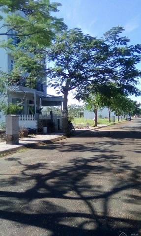 Bán gấp lô biệt thự Topia Garden Khang Điền, giá 17 triệu. 0939945249