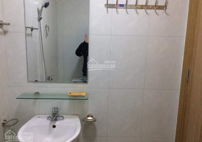 Chính chủ cho thuê căn hộ chung cư HH01 Thanh Hà, 2PN, 2 WC, giá rẻ ở ngay