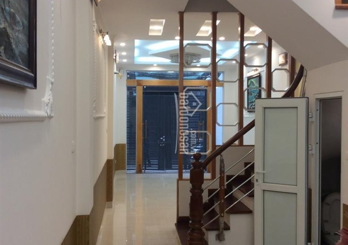 Bán nhà 5 tầng khu phân lô, ngõ Thái Thịnh 1, phố Thái Thịnh, tel 0984007777