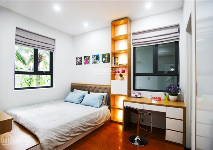 Kẹt tiền bán gấp căn hộ HQC Plaza, 70m2,900tr, để lại tất cả nội thất còn mới. LH 0901.081.601