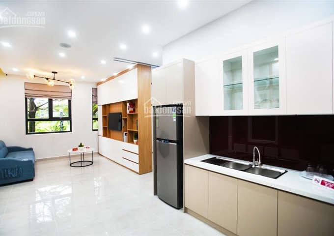 Kẹt tiền bán gấp căn hộ HQC Plaza, 70m2,900tr, để lại tất cả nội thất còn mới. LH 0901.081.601