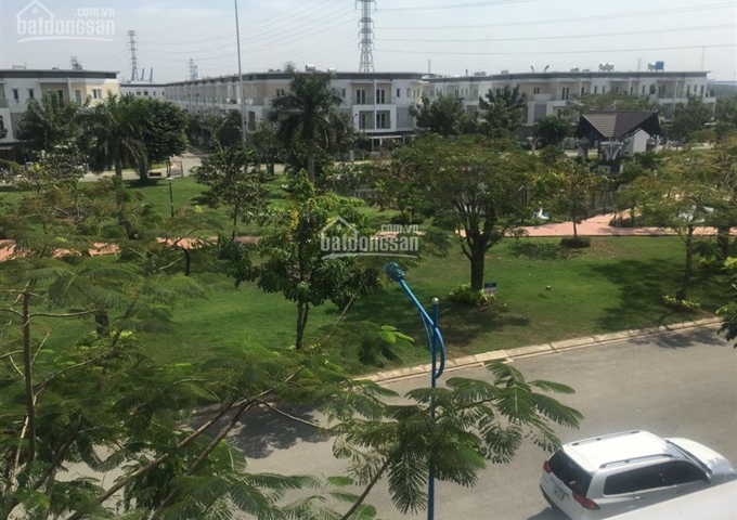 Bán hoàn vốn nhà mặt phố Melosa Khang Điền Quận 9, nội thất cao cấp, sổ hồng riêng, LH 0932 060 989