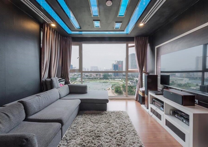 Chính chủ cho thuê CHCC cao cấp Mandarin Garden, căn 3 mặt thoáng, view hồ, full nội thất