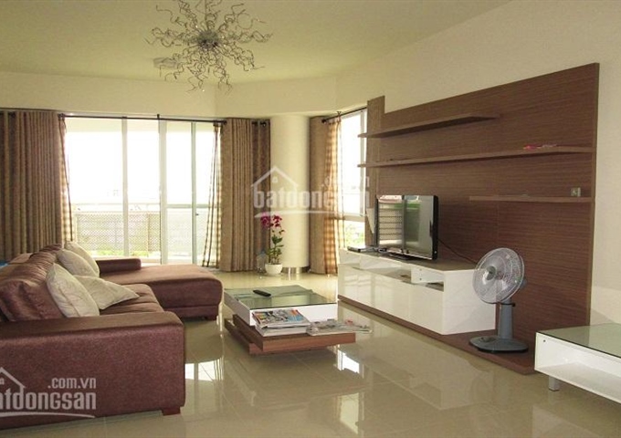 Bán căn hộ cao cấp cao ốc Thuận Việt 319 đường Lý Thường Kiệt, Q11, 100m2