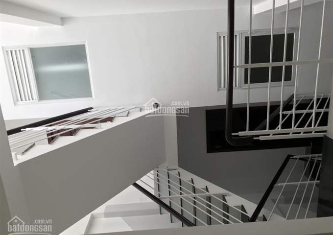 Bán nhà số 489A/23/111 Huỳnh Văn Bánh, P13, Phú Nhuận. Giá: 6,95tỷ. Nhà 2 tầng thiết kế đẹp 