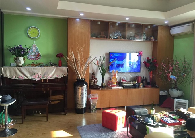 Bán căn hộ chung cư đẹp tòa N07B3 Dịch Vọng - Cầu Giấy, DT 81m2, giá 2.75 tỷ, LHCC: 0934.288.669