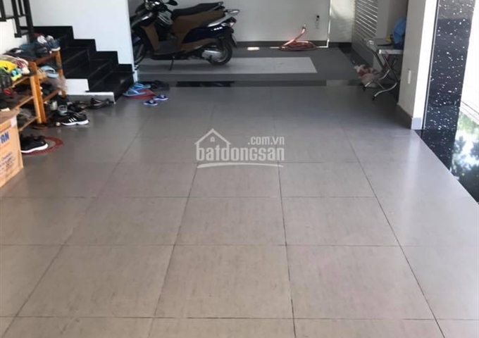 Cho thuê mặt bằng kinh doanh làm quán Cà phê, ăn sáng...lô góc 2 mặt tiền, DT 90m2, Giá 6tr/tháng