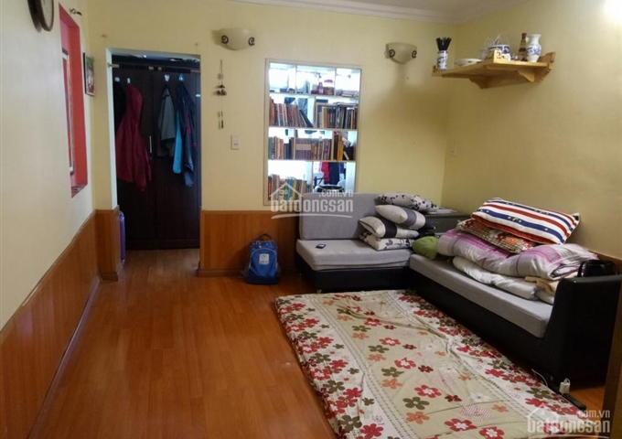 Chính chủ cần bán căn tập thể D2 quân đội phố Tô Hiệu, Nghĩa Tân. Diện tích gần 70m2 giá 1.85 tỷ